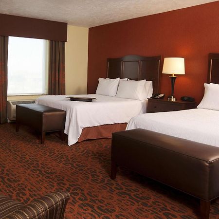 Hampton Inn & Suites Fargo Medical Center Екстер'єр фото