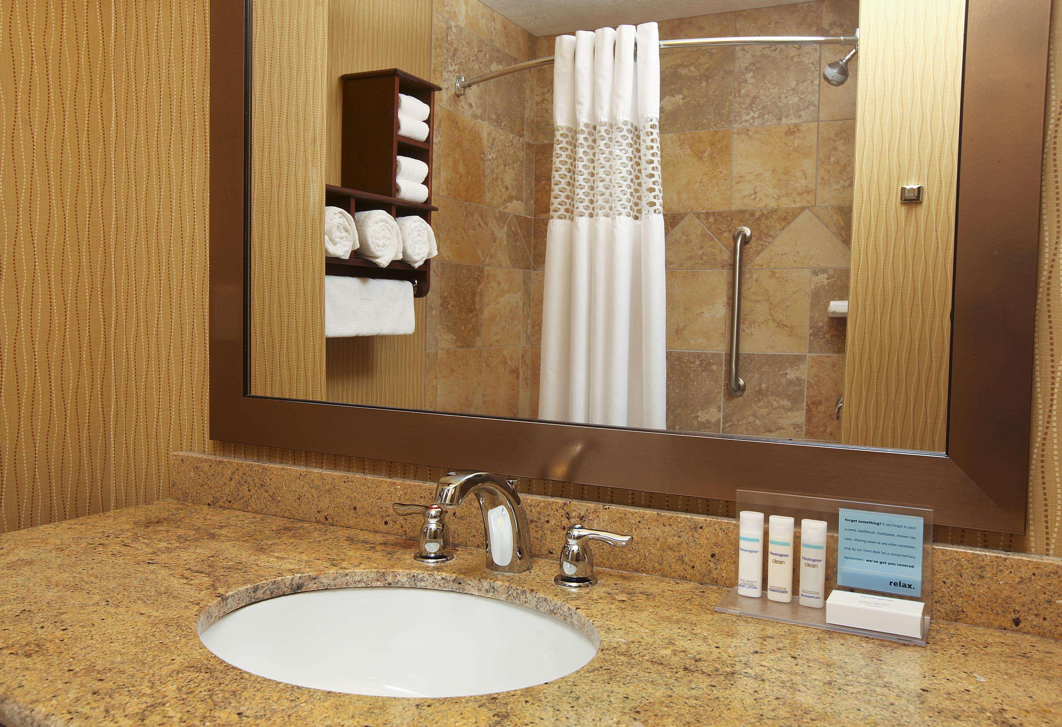 Hampton Inn & Suites Fargo Medical Center Екстер'єр фото