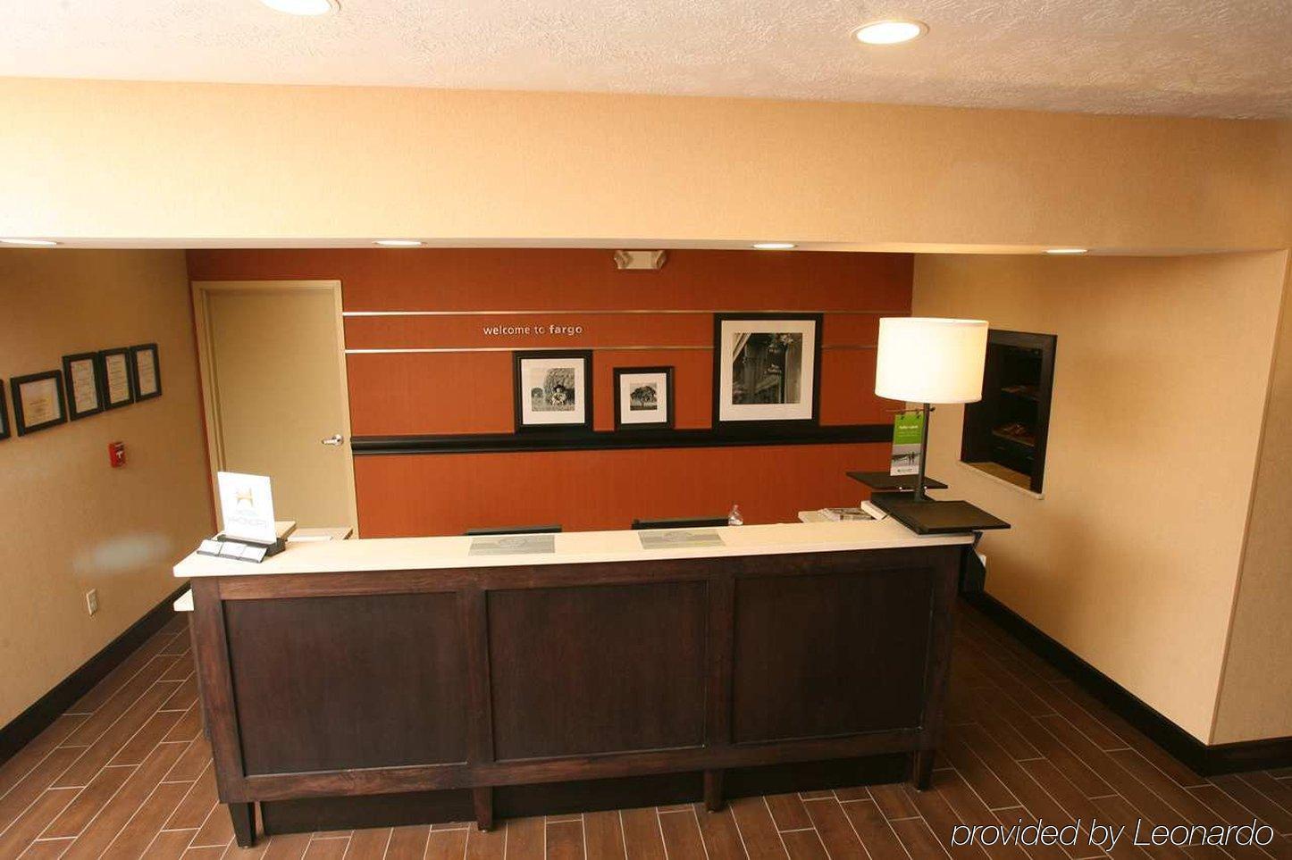 Hampton Inn & Suites Fargo Medical Center Інтер'єр фото